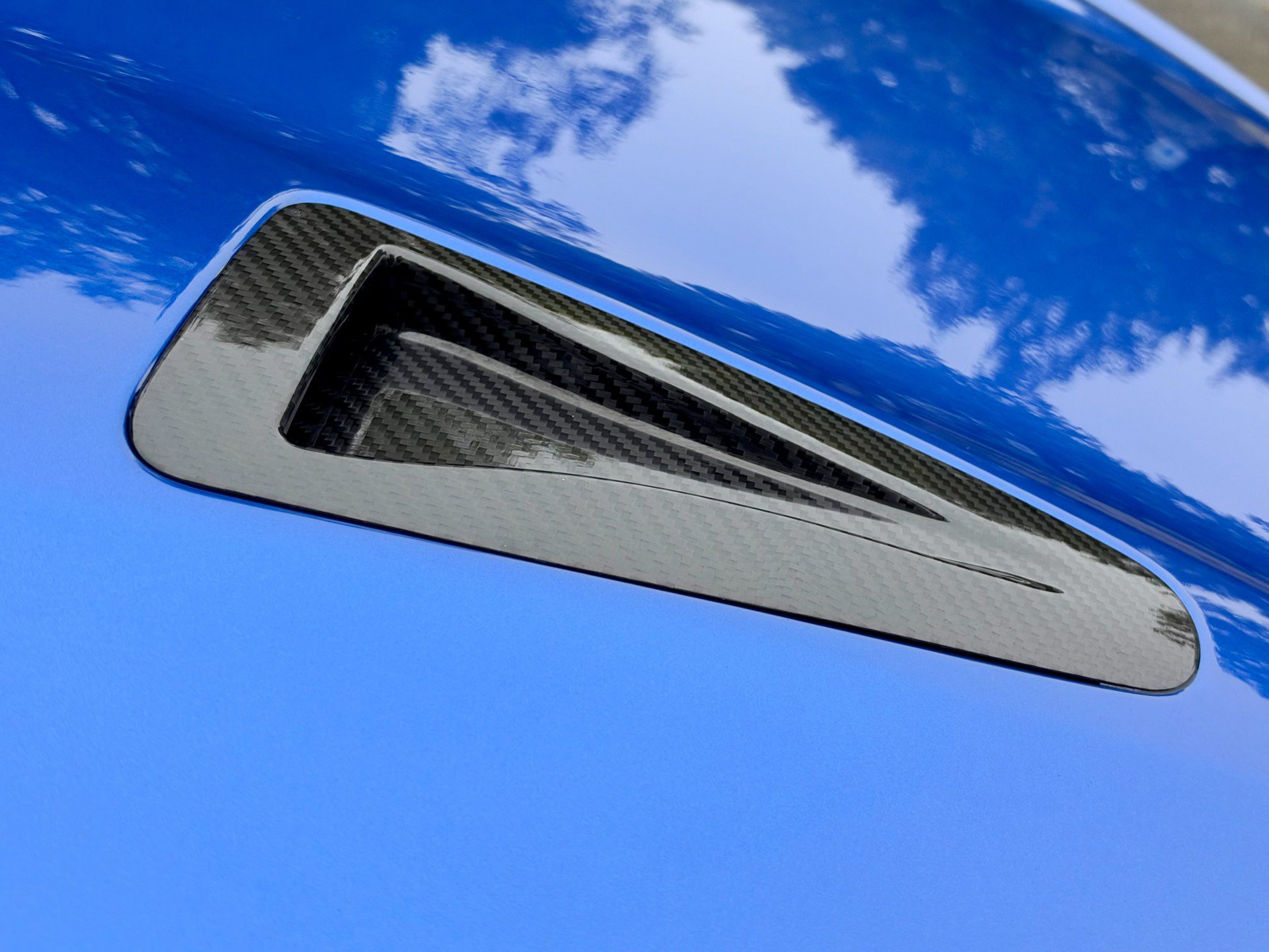 Used 2020 Nissan GT-R Premium AWD/4WD image 44