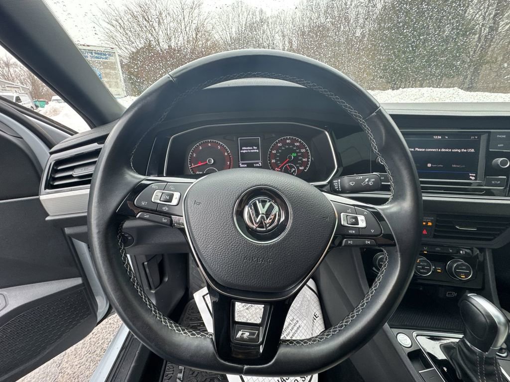 Used 2019 Volkswagen Jetta R-Line image 14