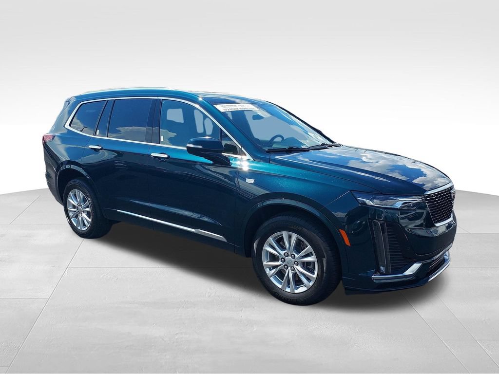Used 2024 Cadillac XT6 Luxury w/ LPO, Floor Liner Package AWD/4WD image 7