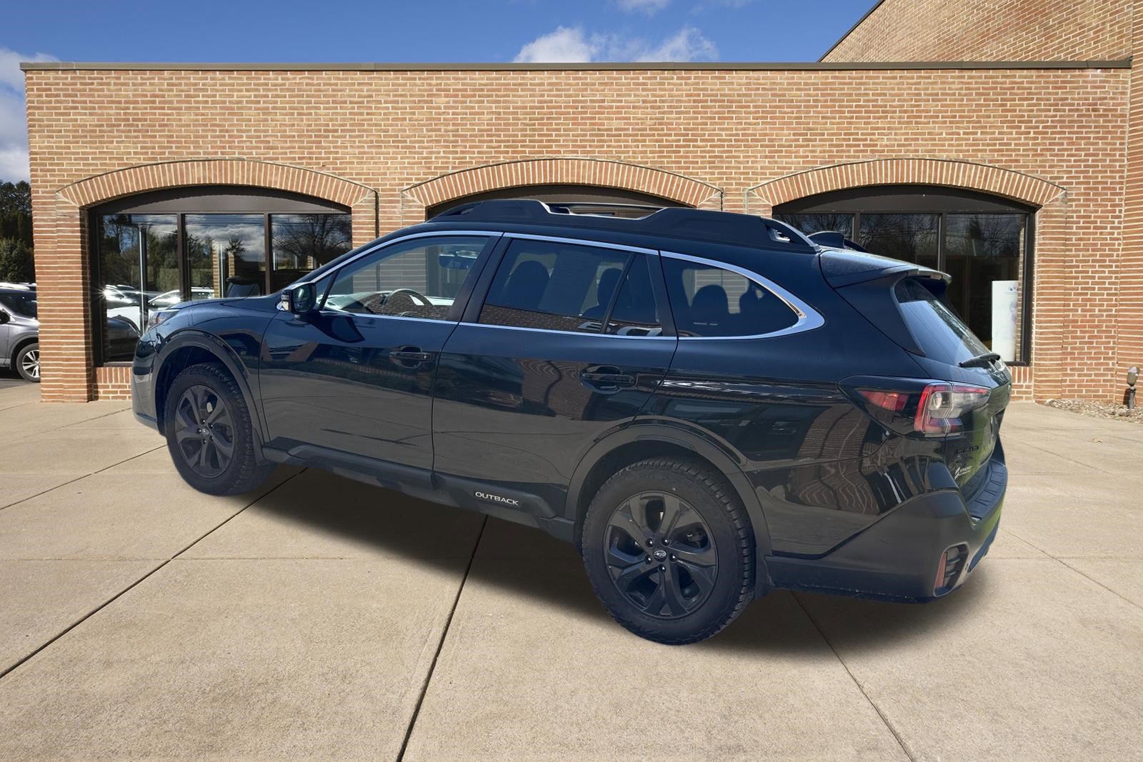 Used 2020 Subaru Outback Onyx Edition XT w/ Popular Package #2 AWD/4WD image 9