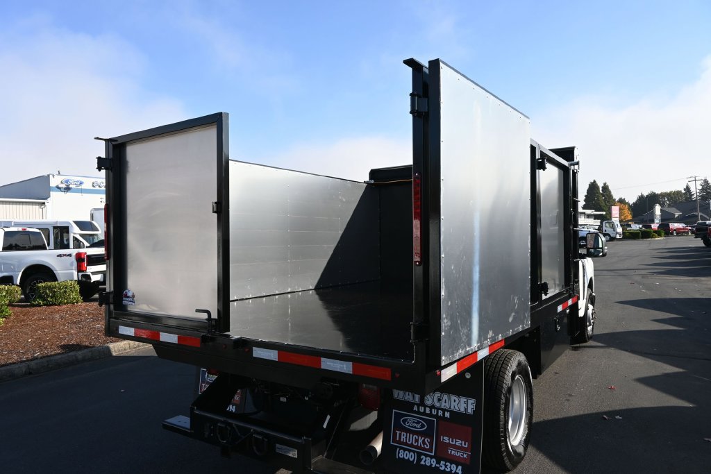 New 2024 Ford F350 XL w/ XL Chrome Package RWD image 30