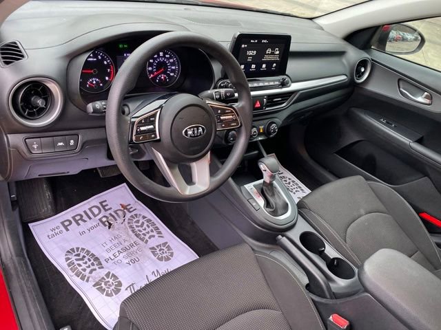 Used 2021 Kia Forte LXS image 12