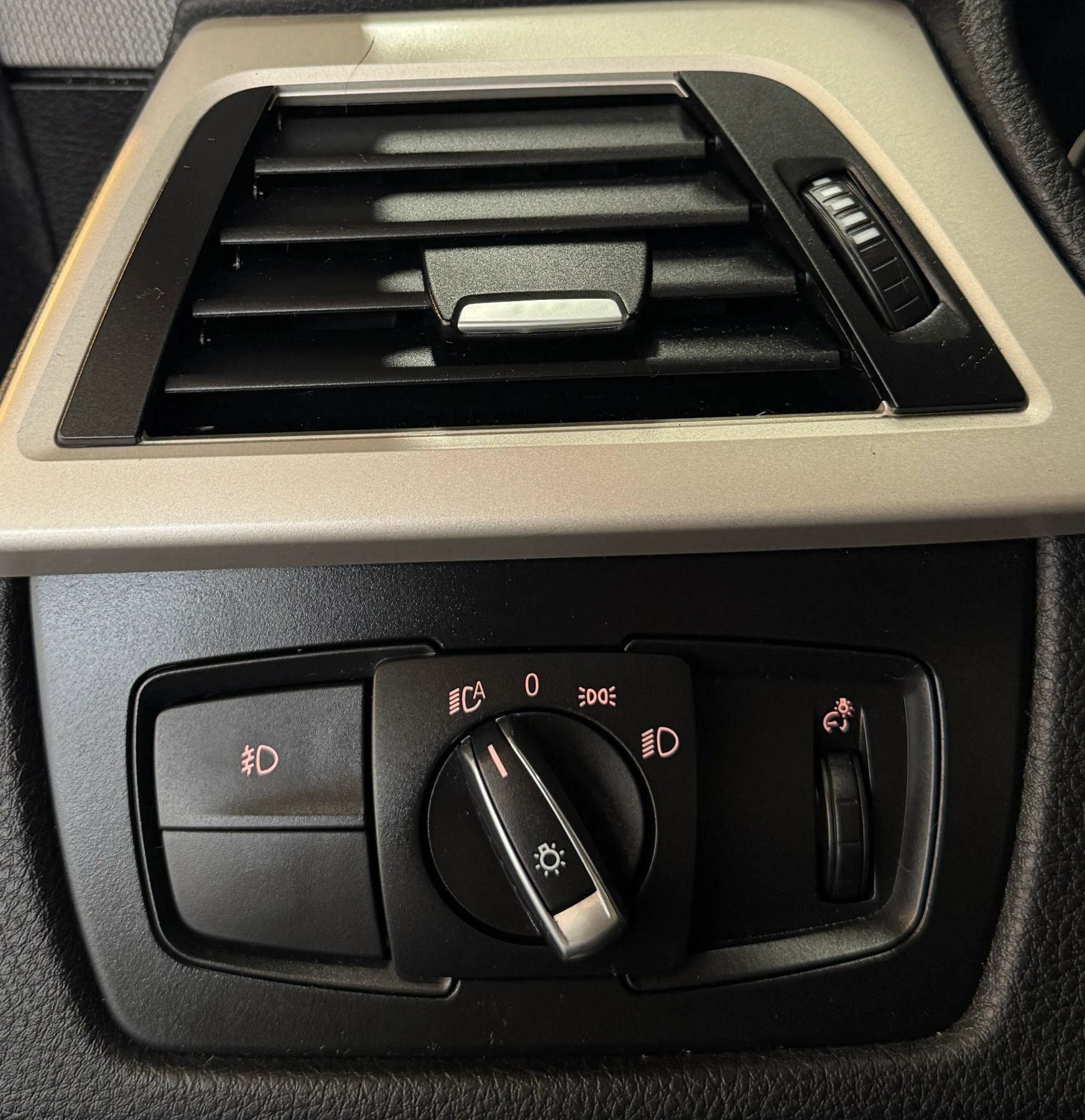 Used 2014 BMW 328i Gran Turismo xDrive AWD/4WD image 14
