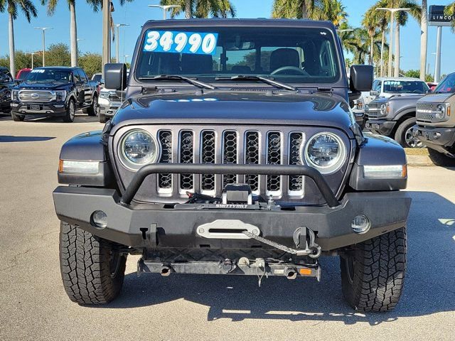 Used 2023 Jeep Gladiator Overland w/ Popular Equipment Package image 2
