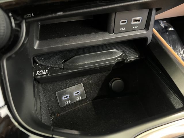 Used 2025 Lexus NX 250 FWD w/ Premium Package image 31