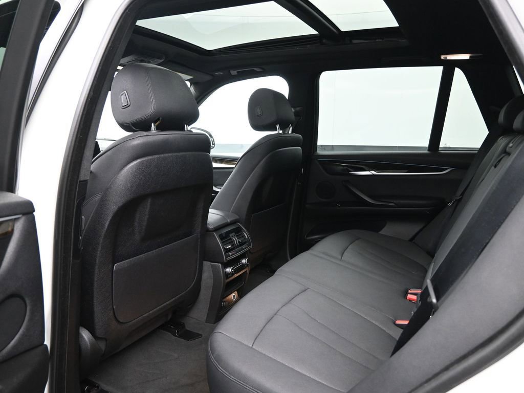 Used 2018 BMW X5 sDrive35i w/ M Sport Package image 27