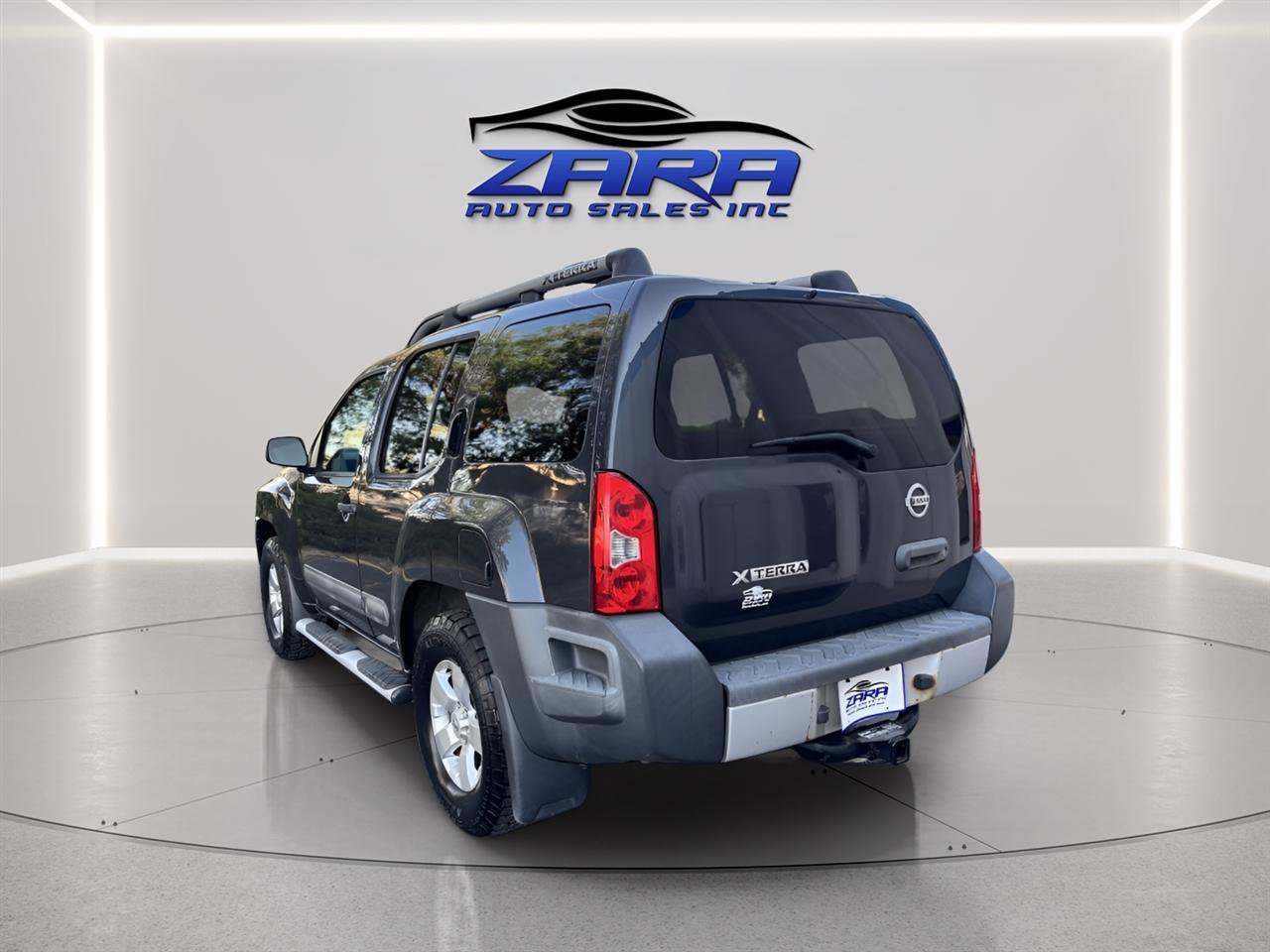 Used 2013 Nissan Xterra S image 4