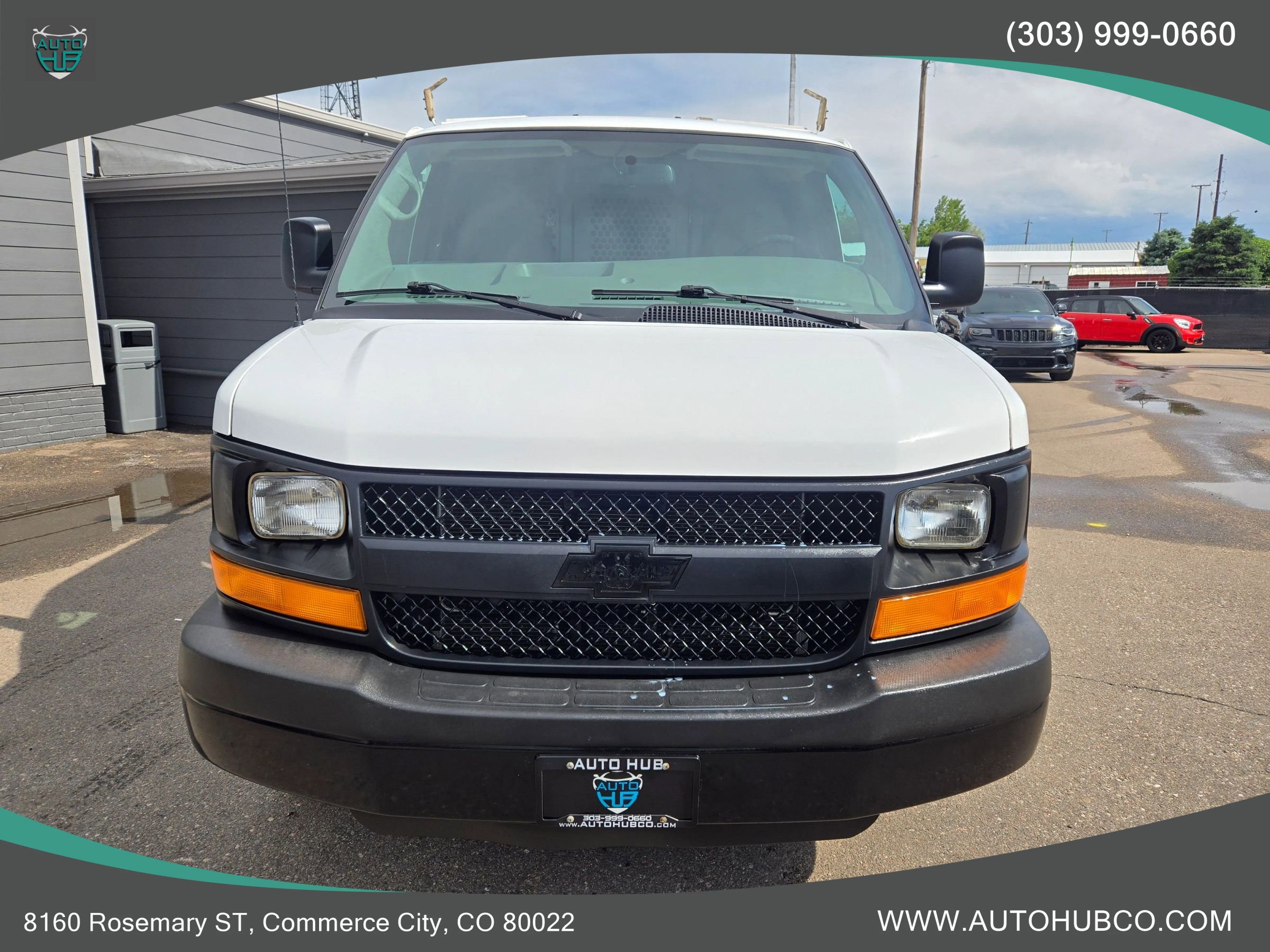 Used 2015 Chevrolet Express 3500 image 3