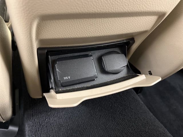 Used 2022 Mercedes-Benz GLC 300 4MATIC image 46