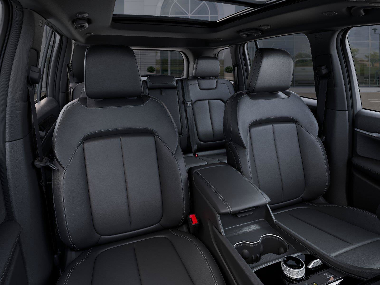 New 2025 Jeep Grand Cherokee Limited w/ Black Appearance Package AWD/4WD image 16