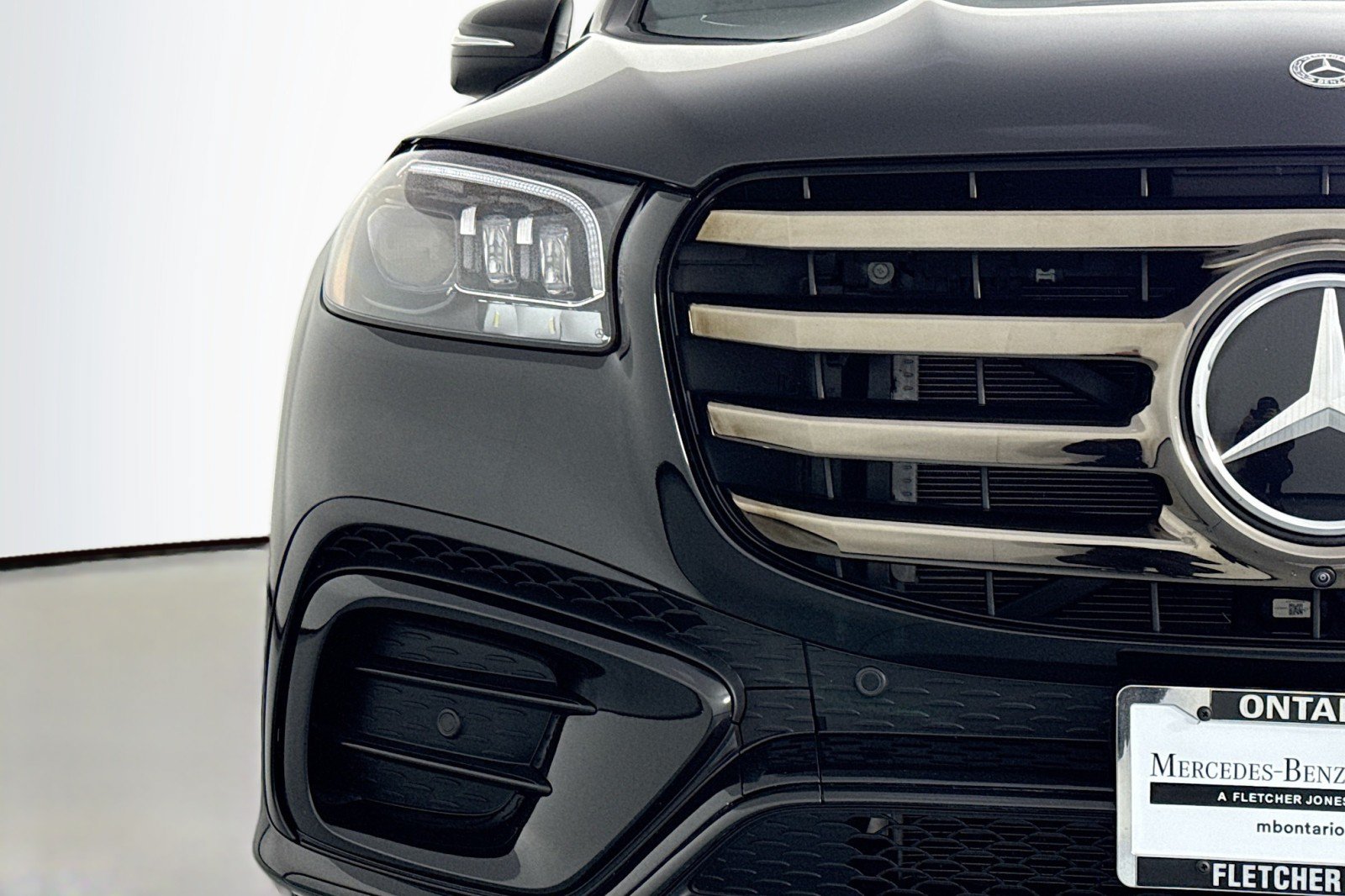 Certified 2025 Mercedes-Benz GLS 450 4MATIC image 16