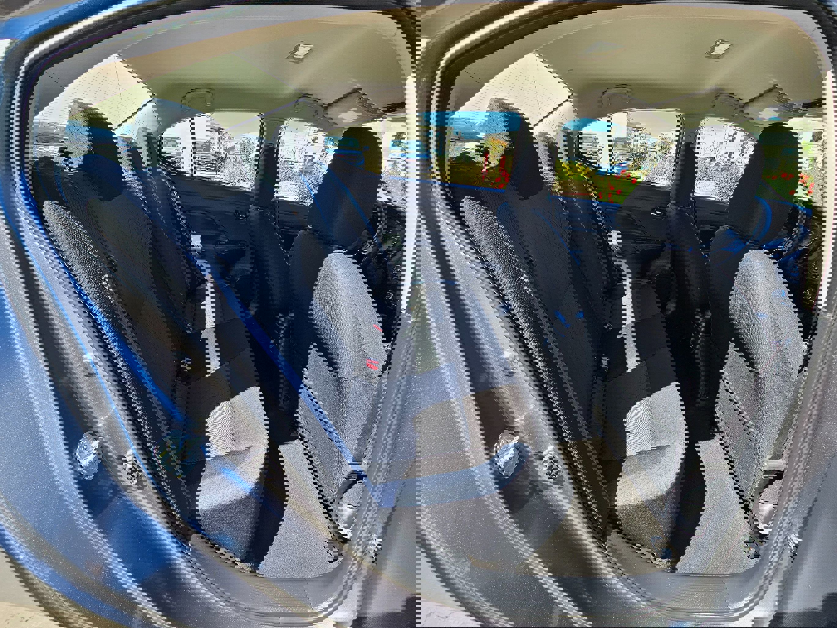 Used 2024 Nissan Versa SV image 27