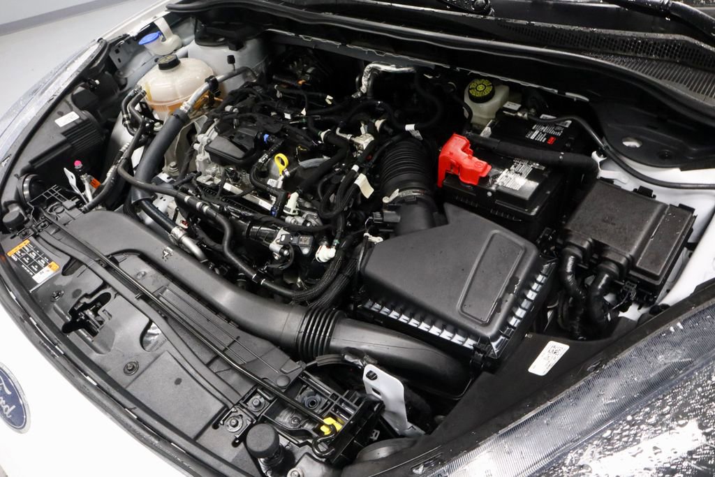 Used 2022 Ford Escape SE w/ Cold Weather Package image 17