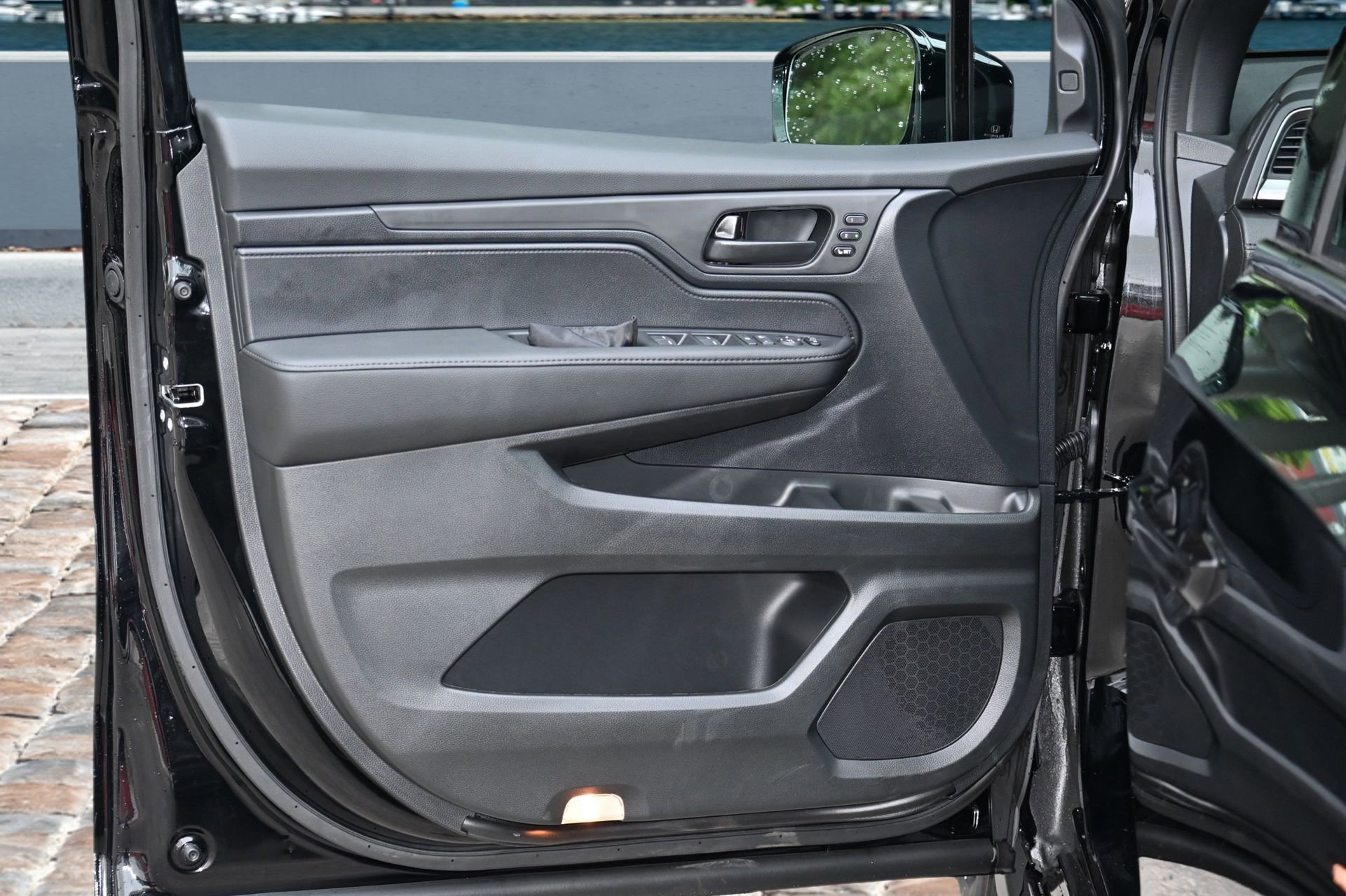 New 2026 Honda Odyssey Sport-L image 11