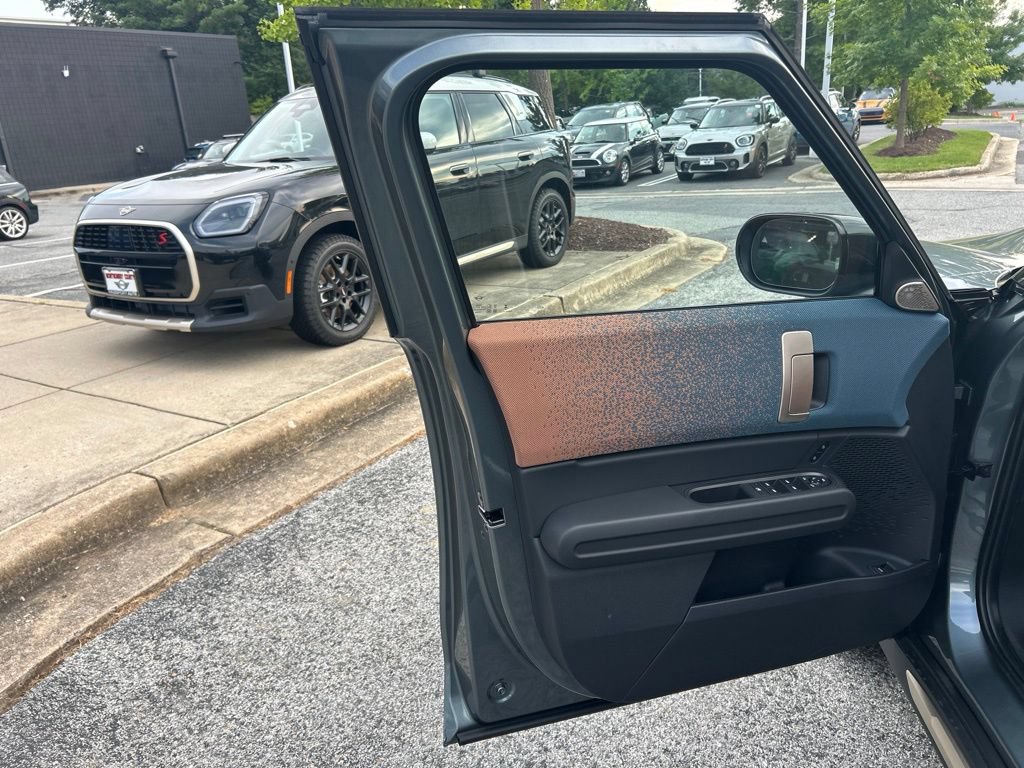 New 2027 MINI Cooper Countryman S AWD/4WD image 31