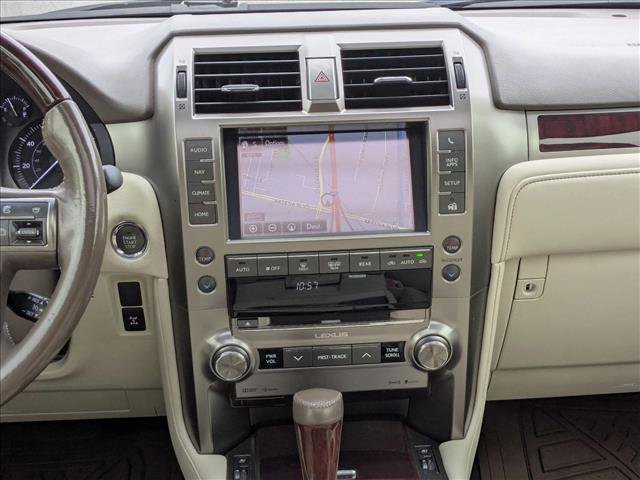 Used 2016 Lexus GX 460 w/ Premium Package image 15