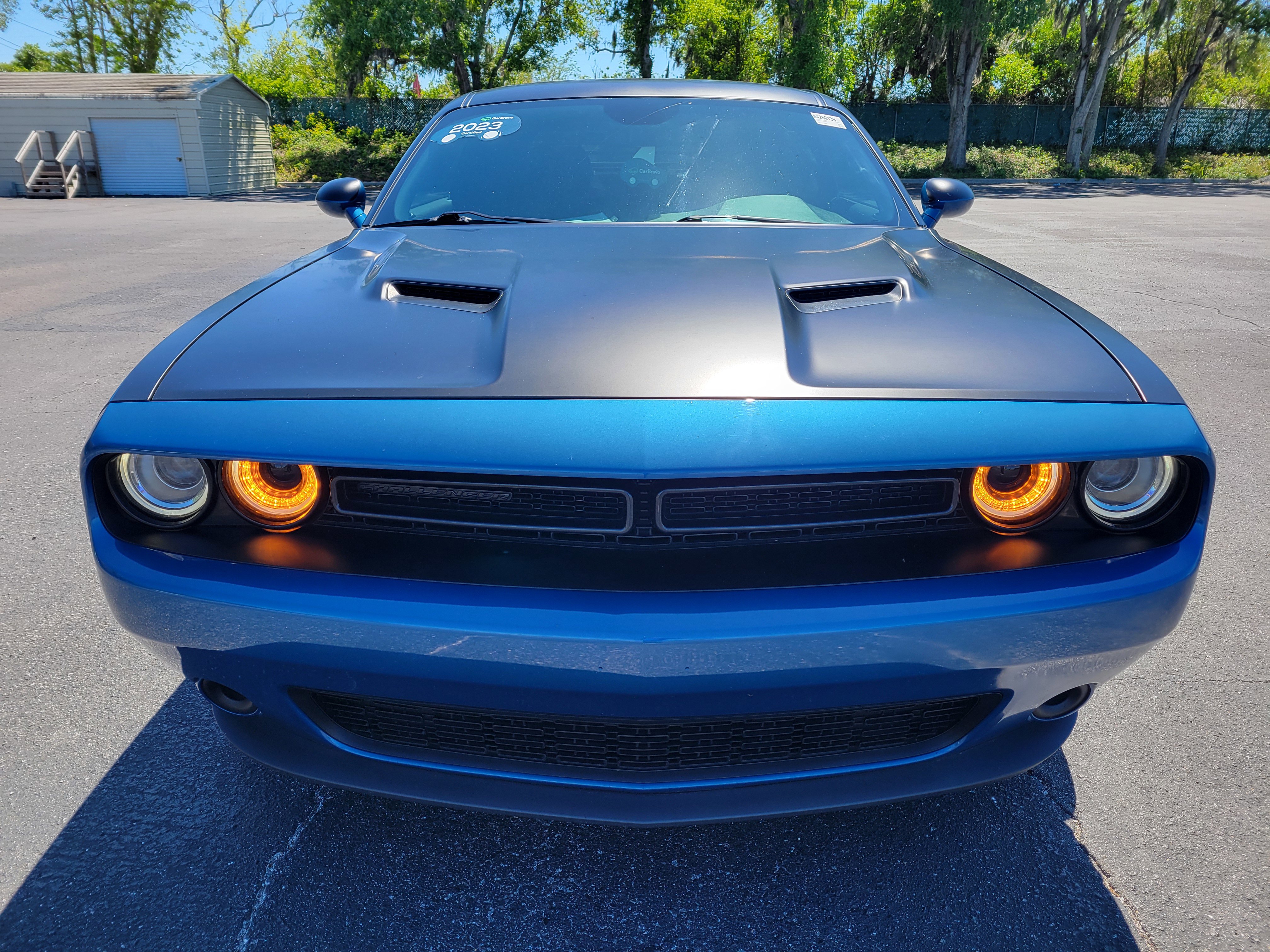 Used 2023 Dodge Challenger SXT image 2