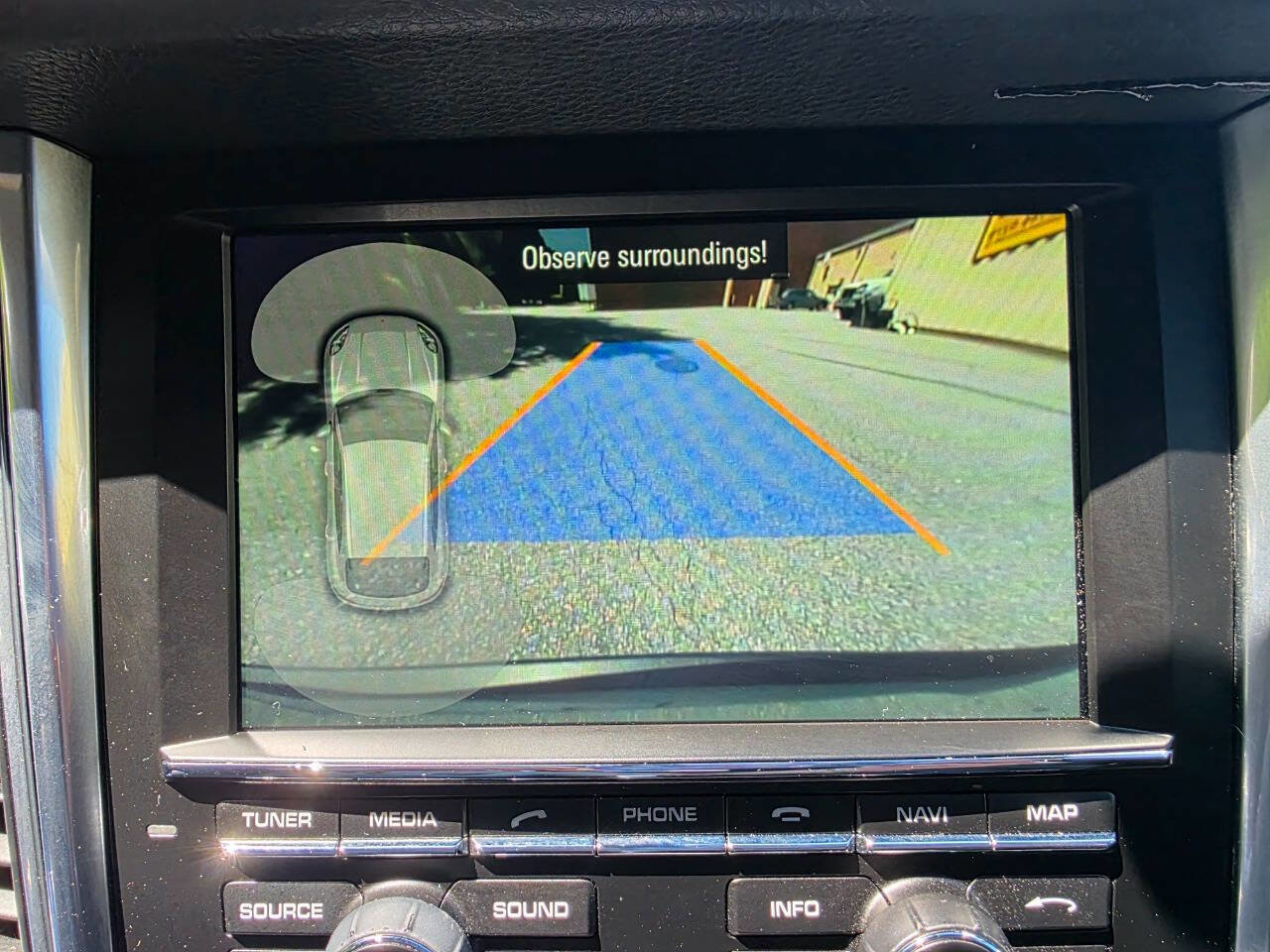 Used 2015 Porsche Macan S w/ Premium Package Plus AWD/4WD image 23