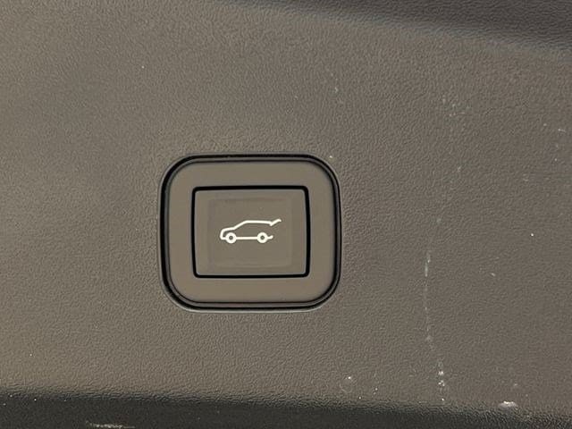 New 2027 Cadillac Vistiq Luxury AWD/4WD image 24