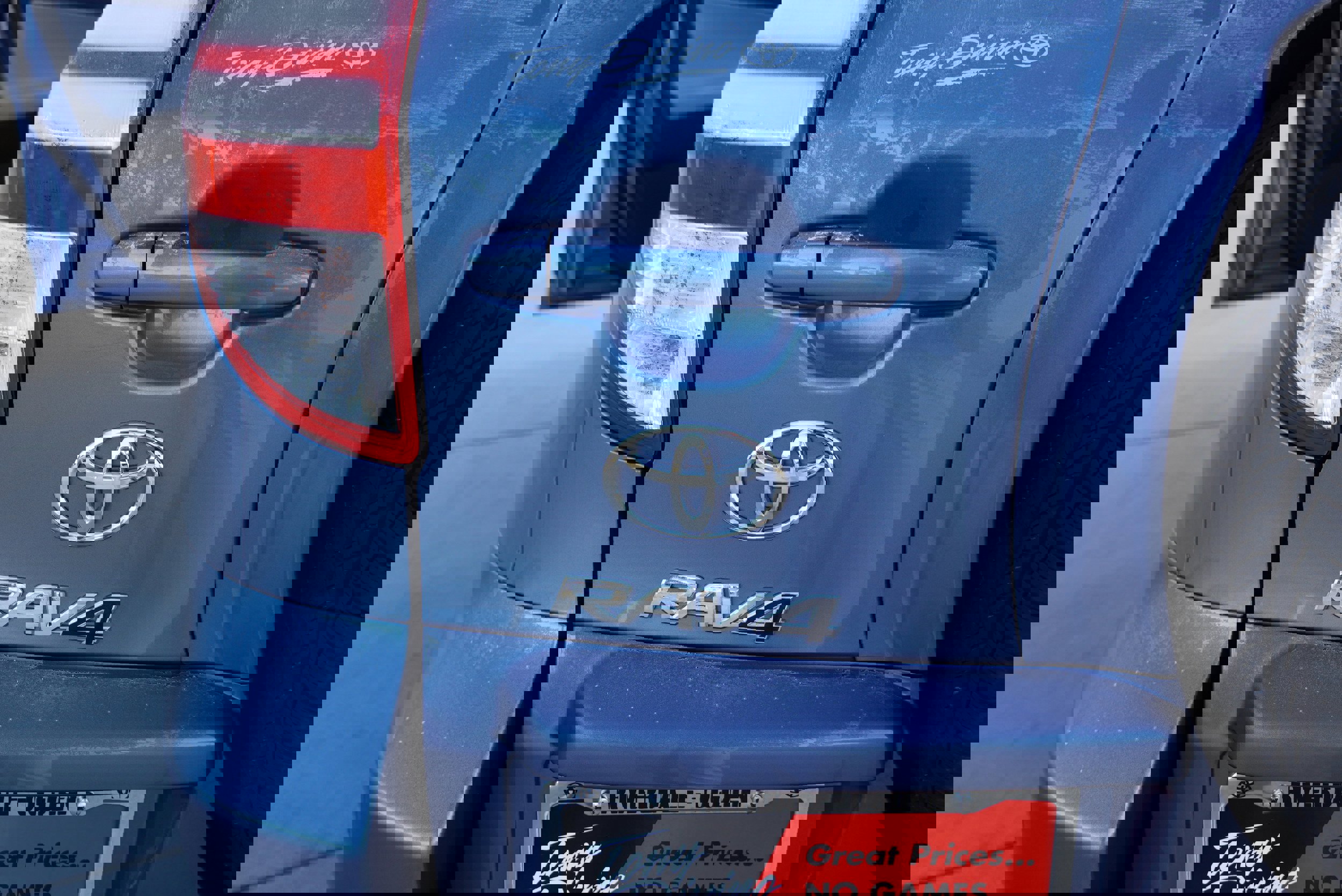 Used 2012 Toyota RAV4 4WD image 16