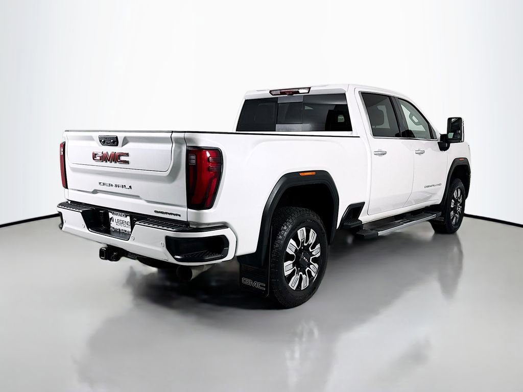 Used 2024 GMC Sierra 3500 Denali w/ Technology Package AWD/4WD image 5