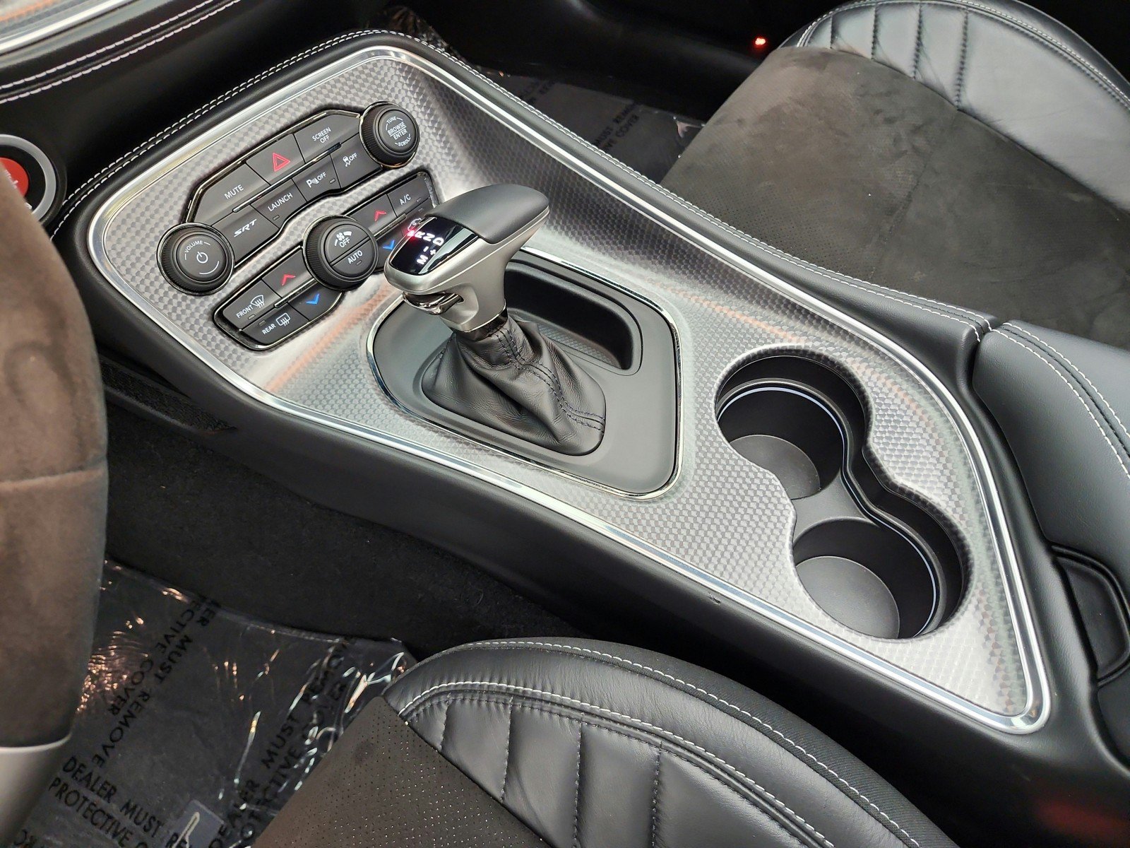 Used 2022 Dodge Challenger SRT Hellcat RWD image 11