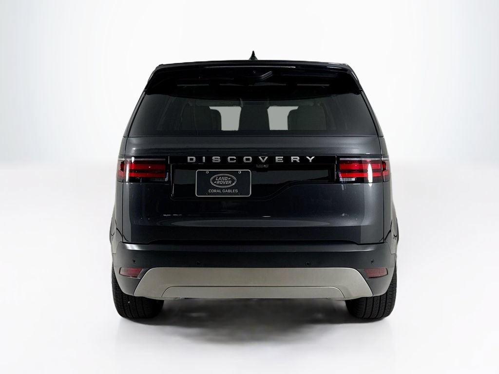 Used 2025 Land Rover Discovery S AWD/4WD image 4