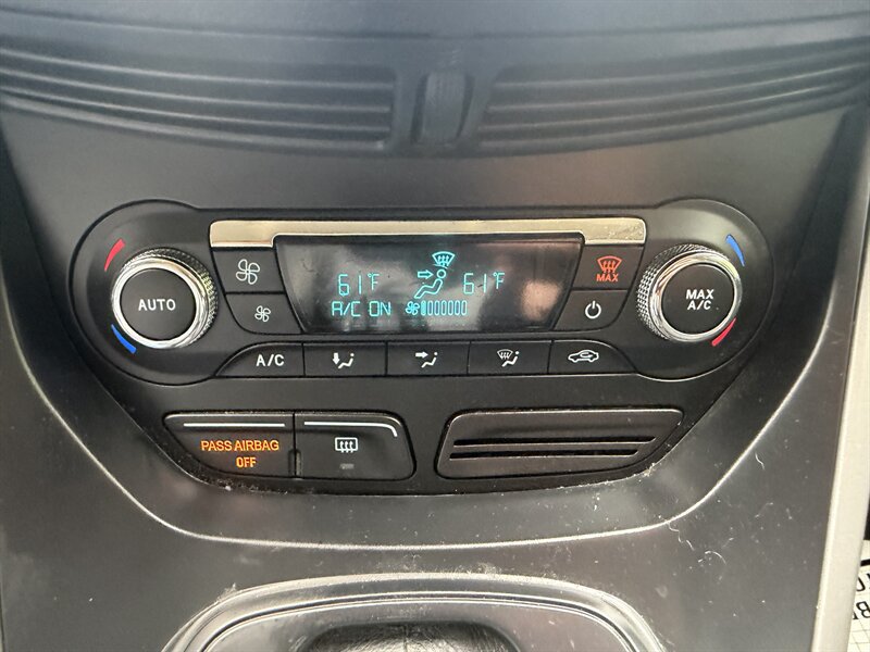 Used 2016 Ford Escape SE w/ SE Leather Comfort Package AWD/4WD image 42