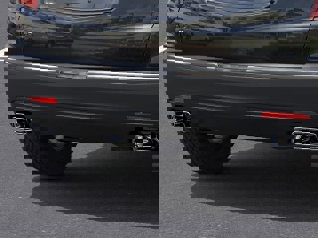 New 2026 Cadillac XT5 Luxury w/ LPO, Floor Liner Package AWD/4WD image 14