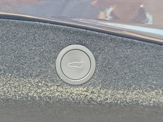 Used 2024 Tesla Model 3 Standard Range RWD image 8