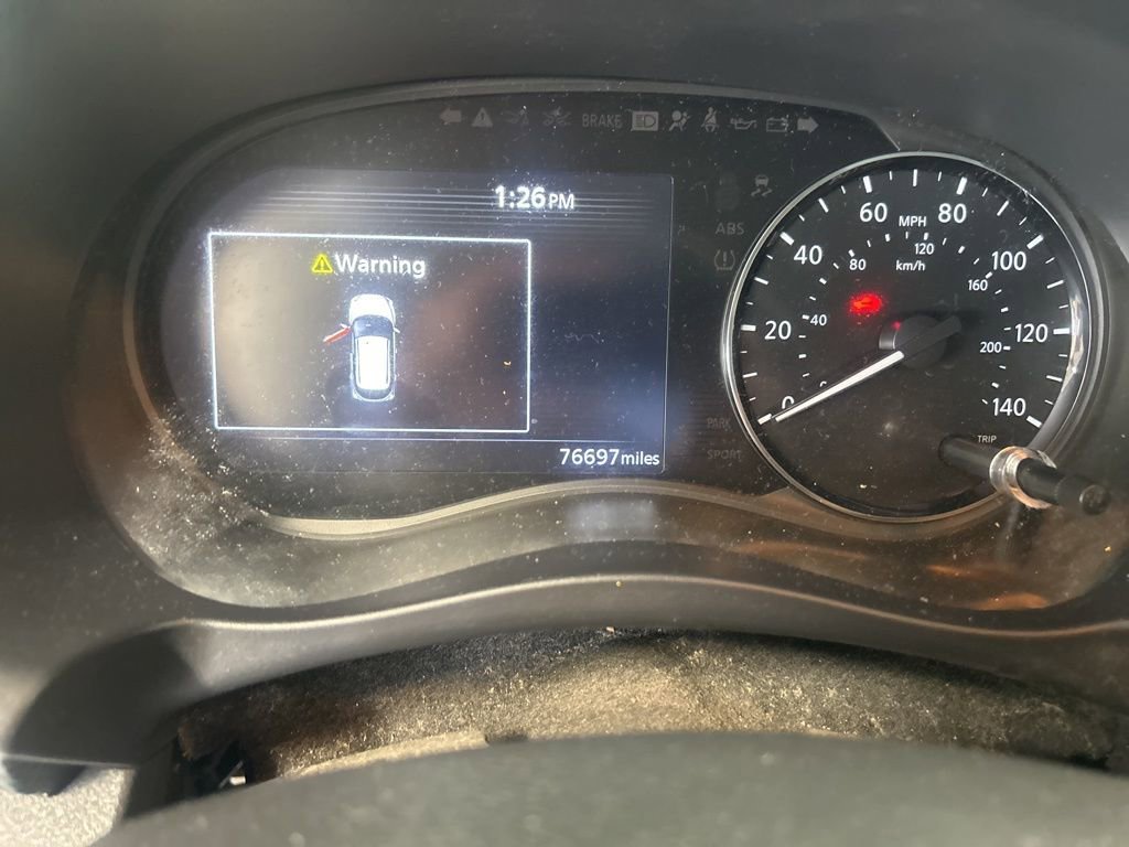 Used 2022 Nissan Kicks SV image 5