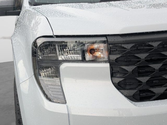 New 2026 Ford Maverick XLT FWD image 11