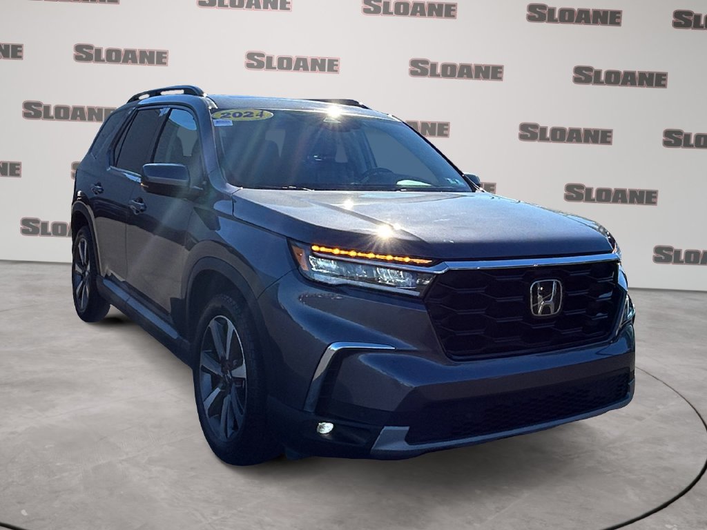 Certified 2024 Honda Pilot Touring image 7