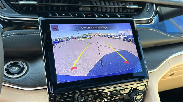 Used 2023 Jeep Grand Cherokee 4WD 4xe image 20