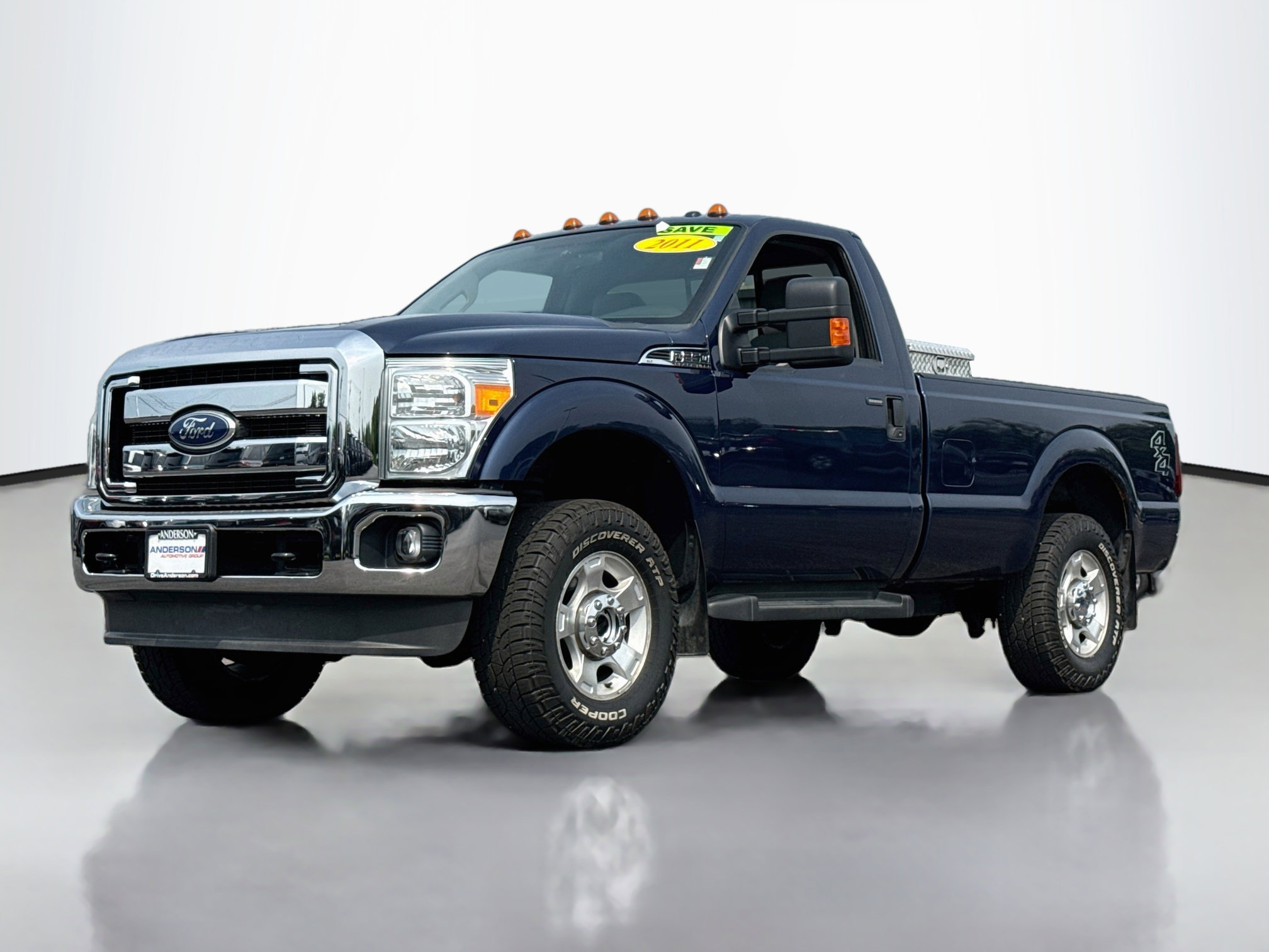 Used 2011 Ford F250 XLT w/ XLT Interior Pkg AWD/4WD image 3