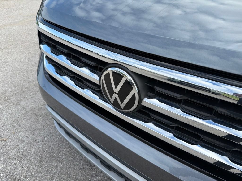 Used 2023 Volkswagen Atlas SE w/ Panoramic Sunroof Package FWD image 9