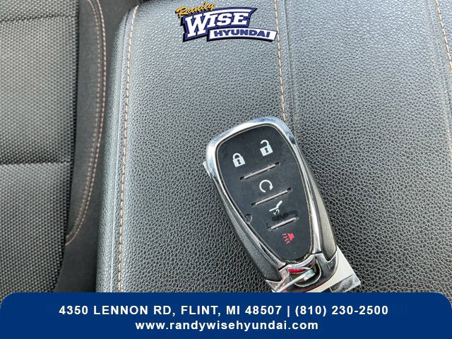 Used 2019 Chevrolet Traverse LT FWD image 29