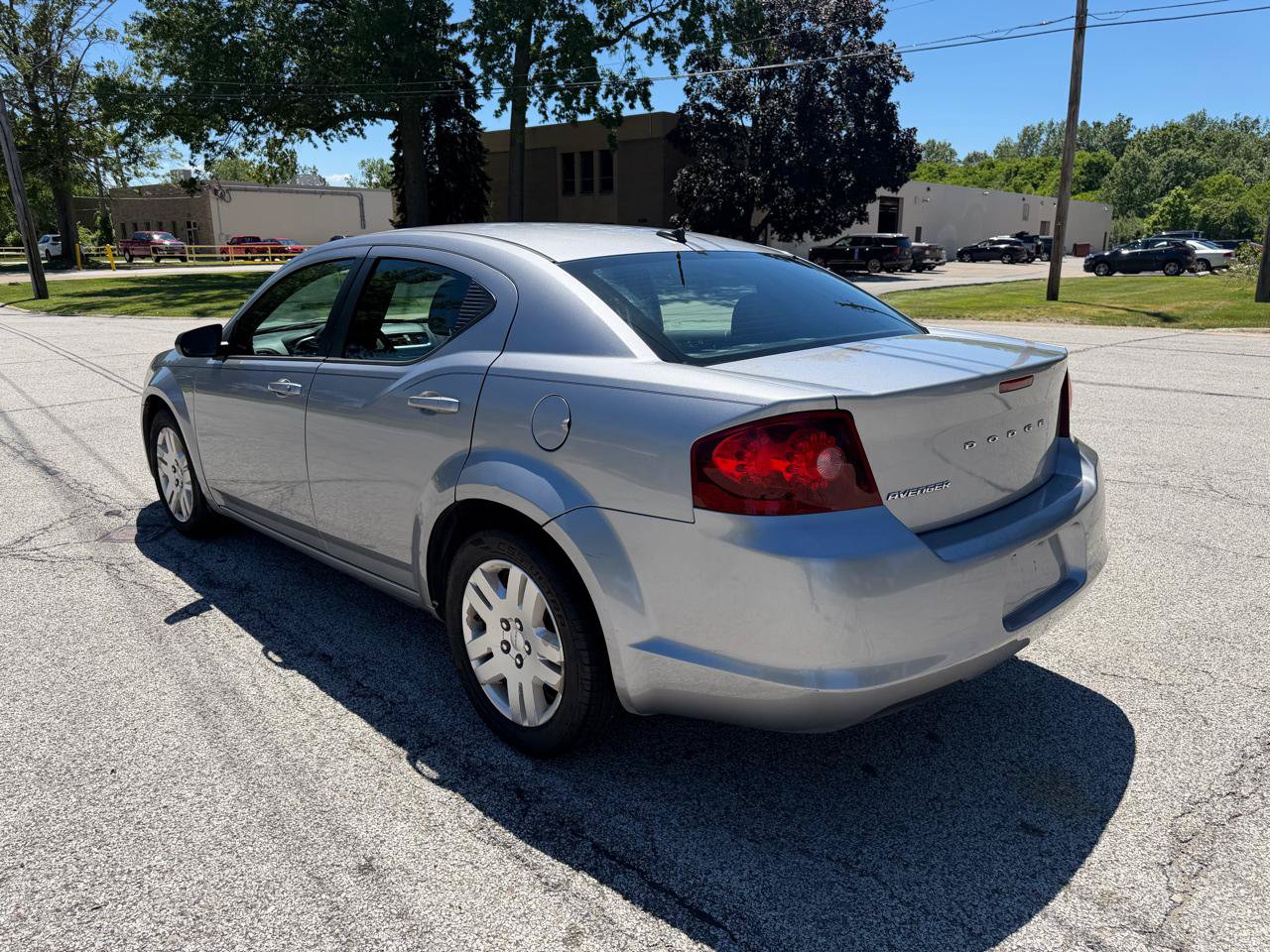 Used 2013 Dodge Avenger SE FWD image 7