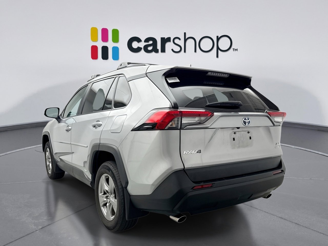 Used 2024 Toyota RAV4 XLE image 3