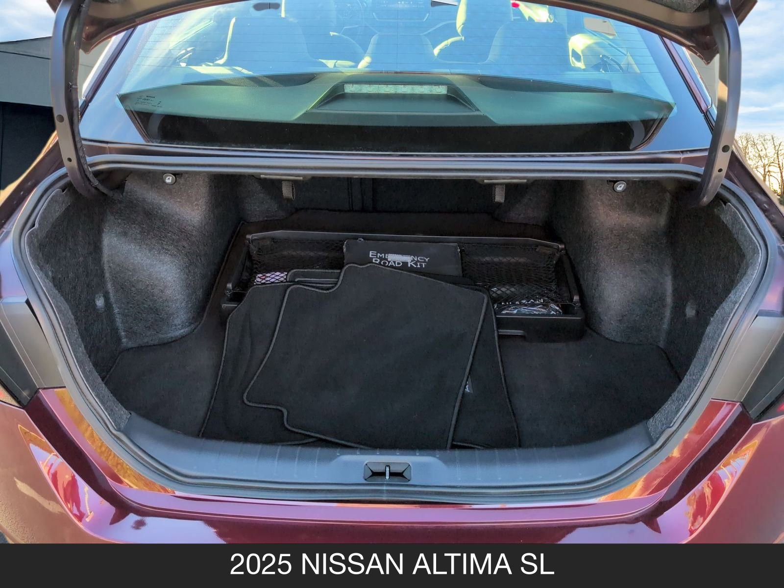 Certified 2025 Nissan Altima 2.5 SL image 22