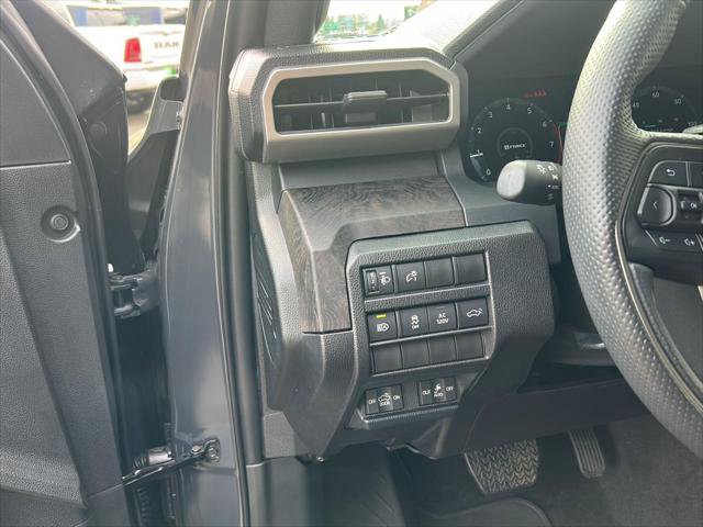 Certified 2024 Toyota Tacoma Limited w/ Limited Package (LT) image 17