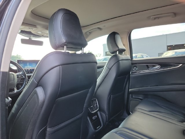 Used 2023 Lincoln Nautilus Reserve w/ Equipment Group 201A AWD/4WD image 24