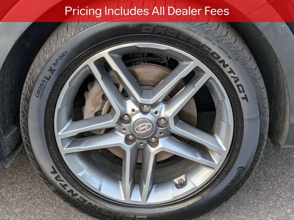 Used 2018 Hyundai Santa Fe Limited FWD image 11