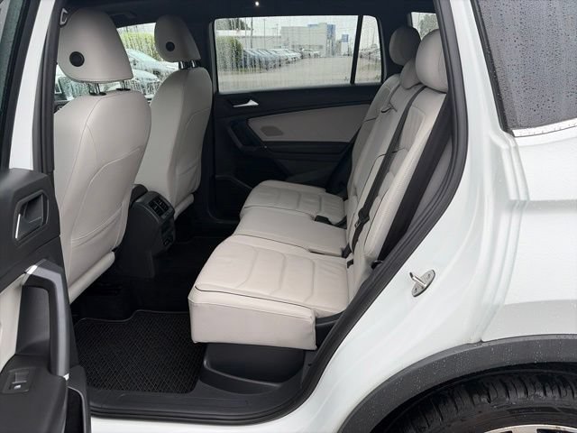 Used 2020 Volkswagen Tiguan SEL Premium R-Line AWD/4WD image 11