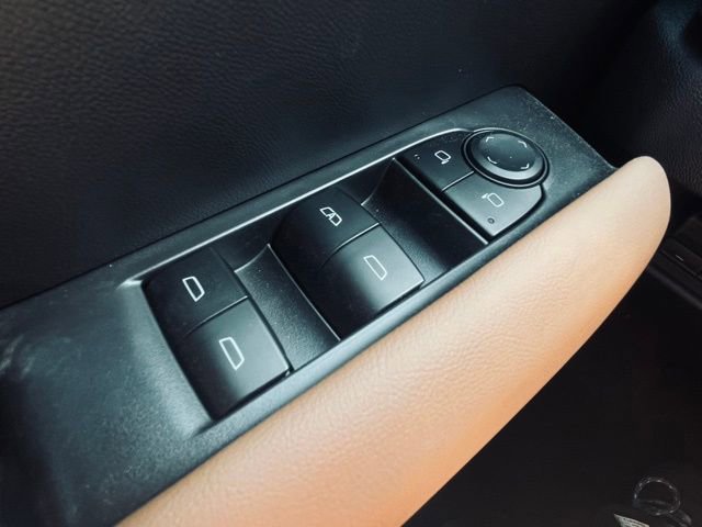 New 2025 GMC Canyon AT4 w/ Nightfall Edition image 21