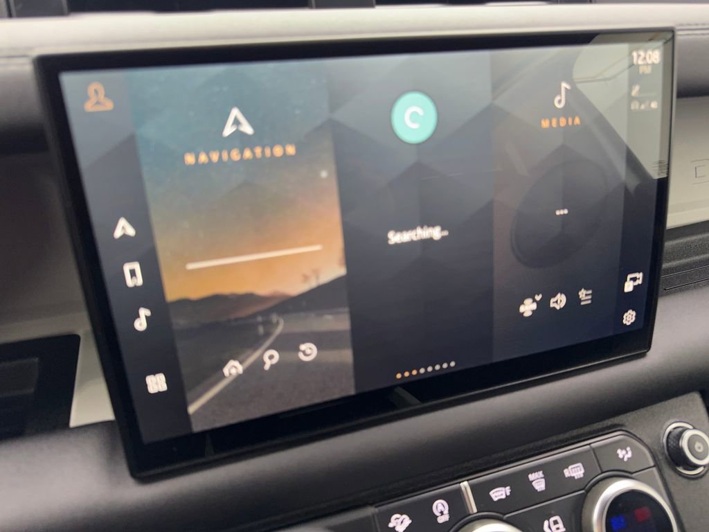 Used 2025 Land Rover Defender 110 S image 60