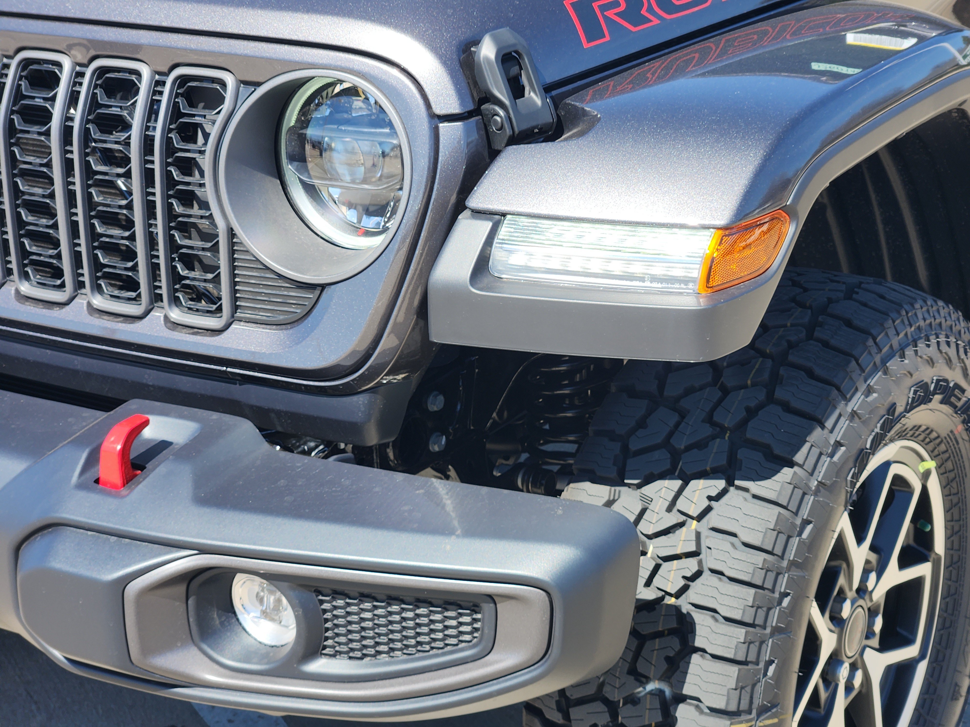 New 2026 Jeep Gladiator Rubicon w/ Steel Power Dome Hood Package AWD/4WD image 6
