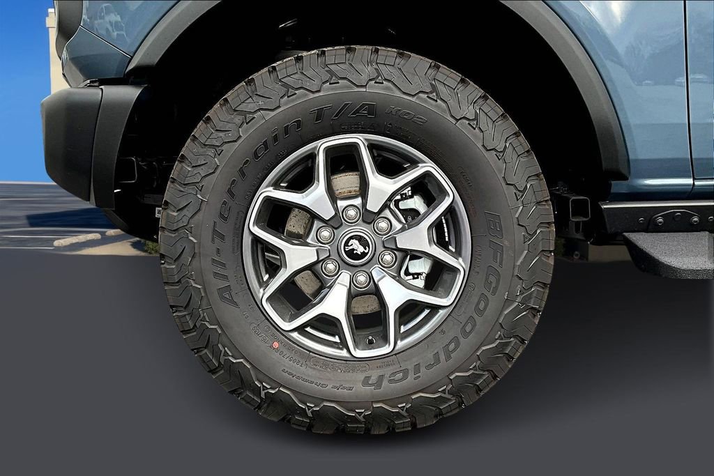 New 2025 Ford Bronco Badlands image 13