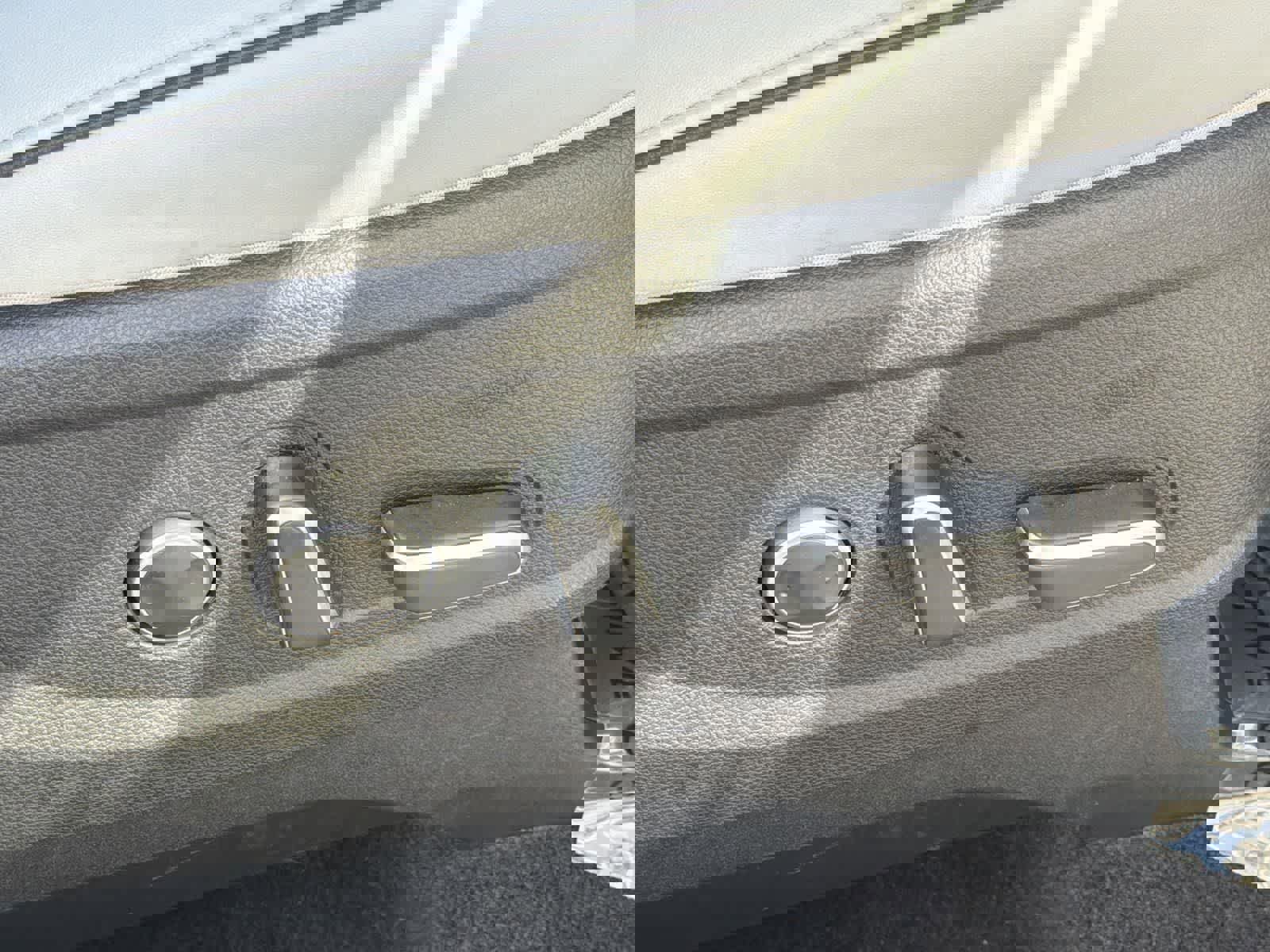 Used 2023 Hyundai Palisade SEL image 36