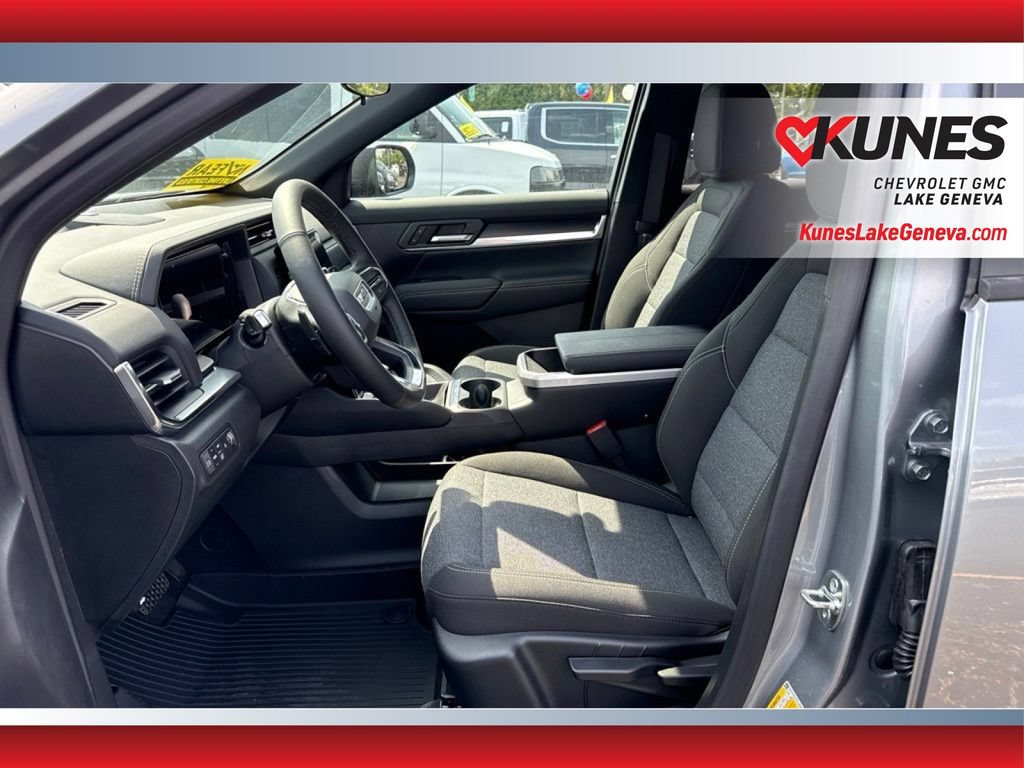 New 2027 GMC Terrain Elevation w/ LPO, Floor Liner Package AWD/4WD image 14
